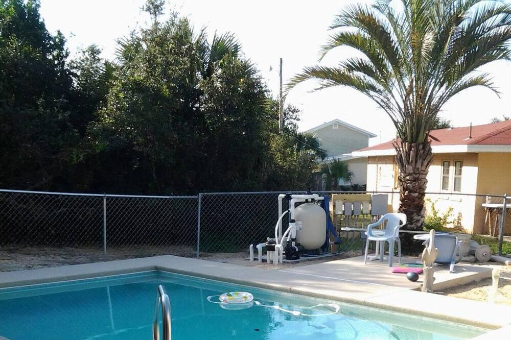 Photo of Outdoor in Laguna Beach Estates