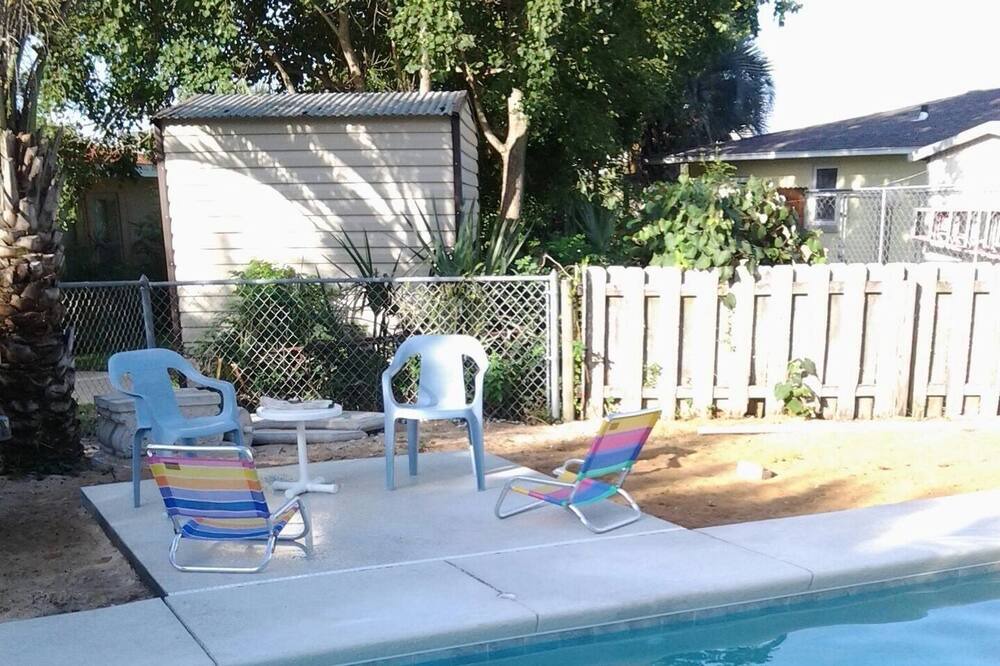 Photo of Outdoor in Laguna Beach Estates