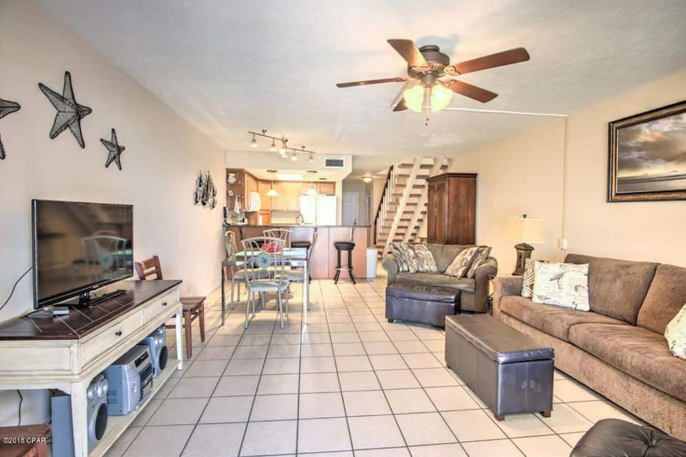 Photo of Livingroom in Bel Air