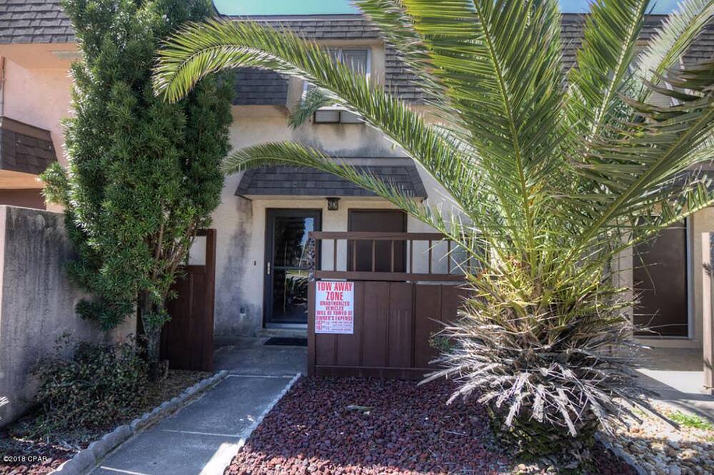 Photo of Outdoor in Bel Air