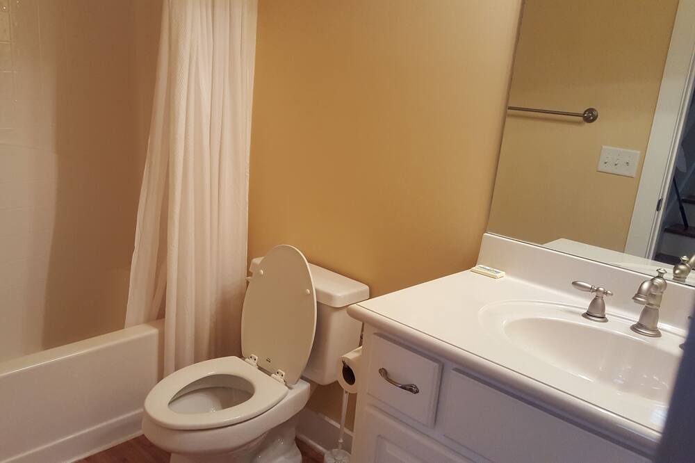 Photo of Bathroom in Fort Bay