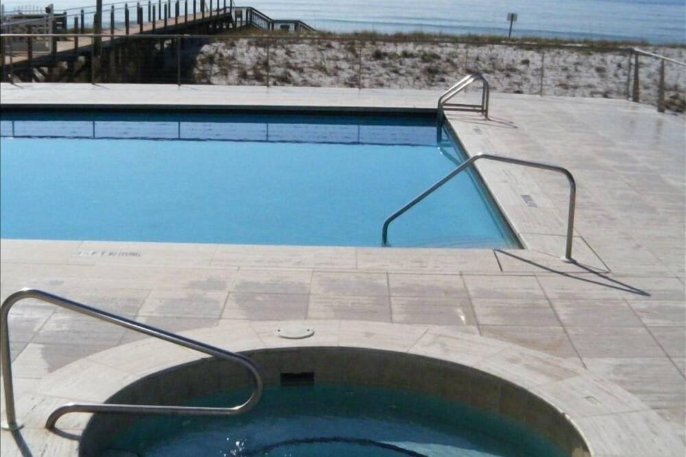 Photo of Patio Balcony in Navarre Beach