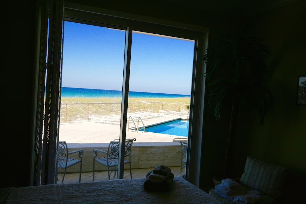 Photo of Bedroom in Navarre Beach