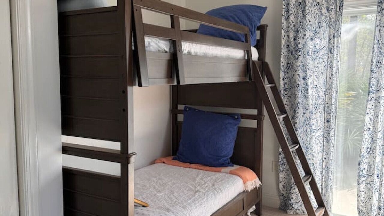Photo of Bedroom in Sugarwood Beach