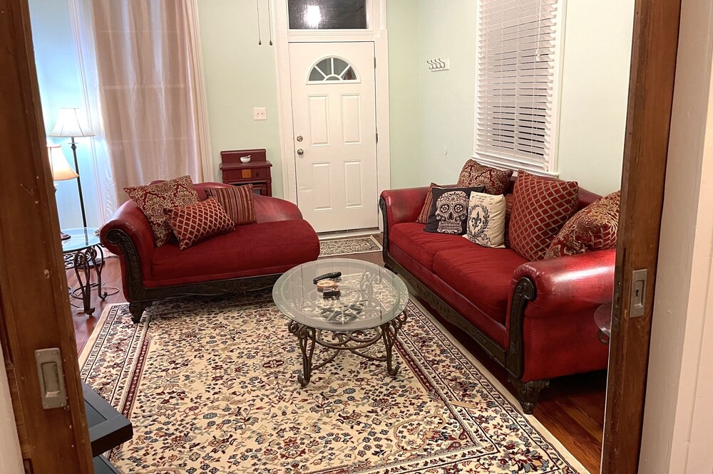 Photo of Livingroom in Bayou St. John