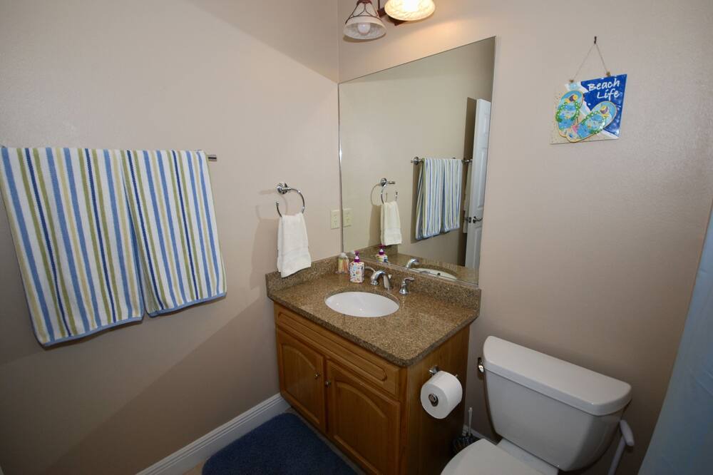Photo of Bathroom in Steinhatchee