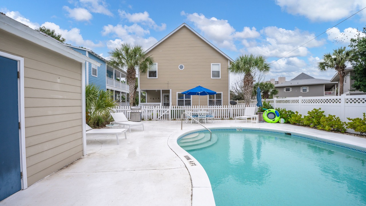Photo of Outdoor in Village of Sugar Beach