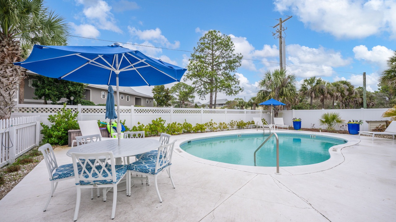 Photo of Outdoor in Village of Sugar Beach