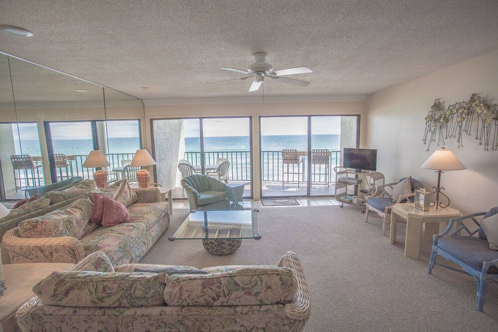 Photo of Livingroom in Santa Rosa Beach