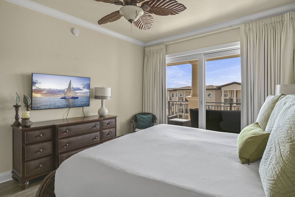 Photo of Bedroom in Santa Rosa Beach