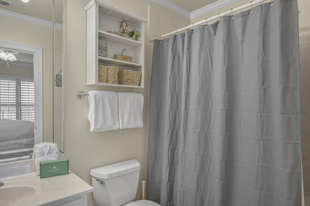 Photo of Bathroom in Santa Rosa Beach