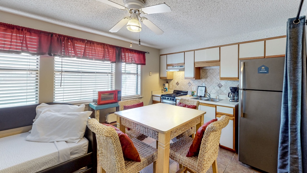 Photo of Kitchen in Gulf Lagoon Beach