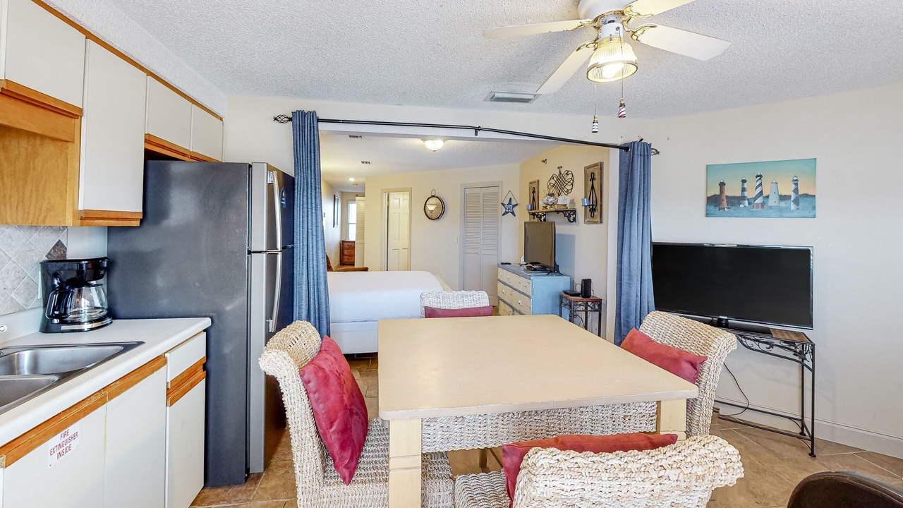 Photo of Kitchen in Gulf Lagoon Beach