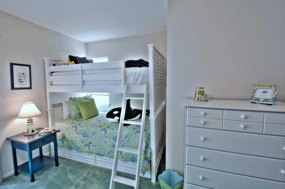 Photo of Bedroom in Santa Rosa Beach