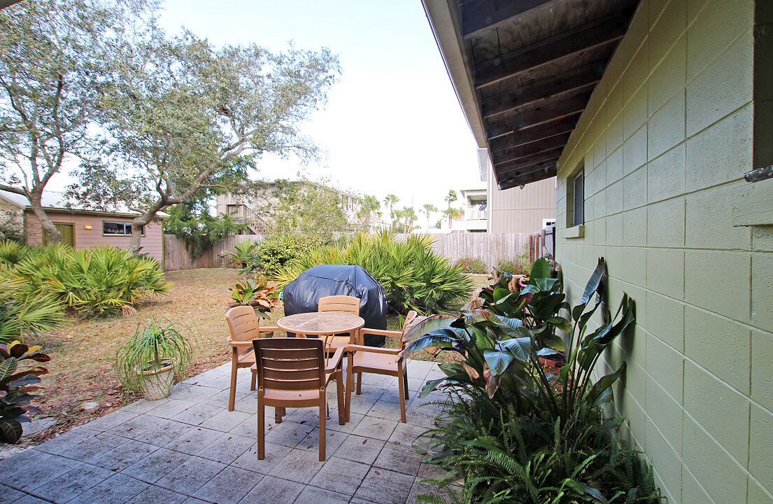 Photo of Patio Balcony in Crystal Beach