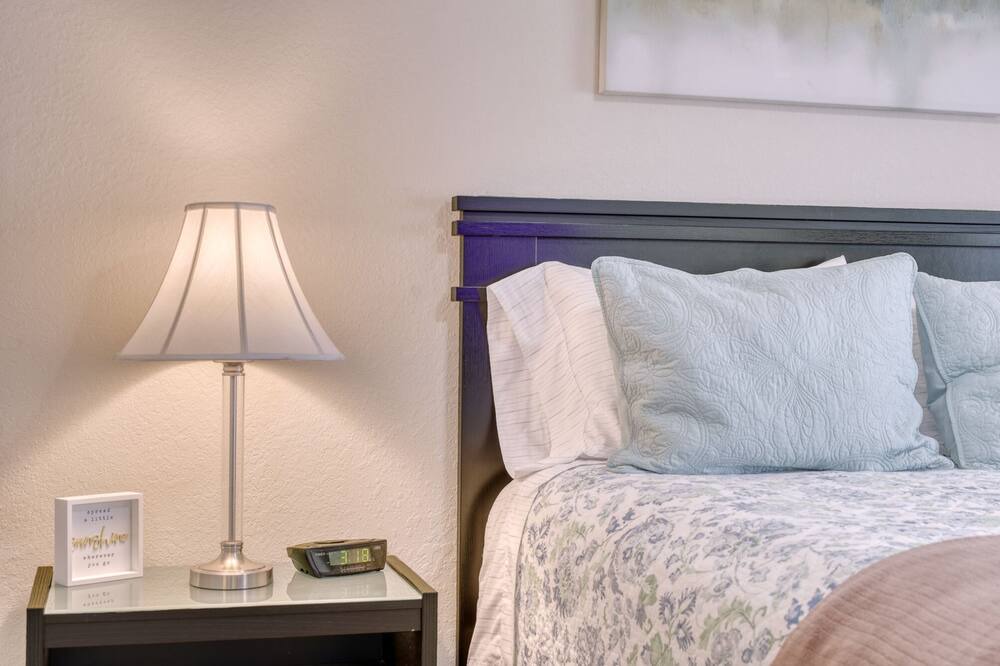 Photo of Bedroom in Rotonda Lakes
