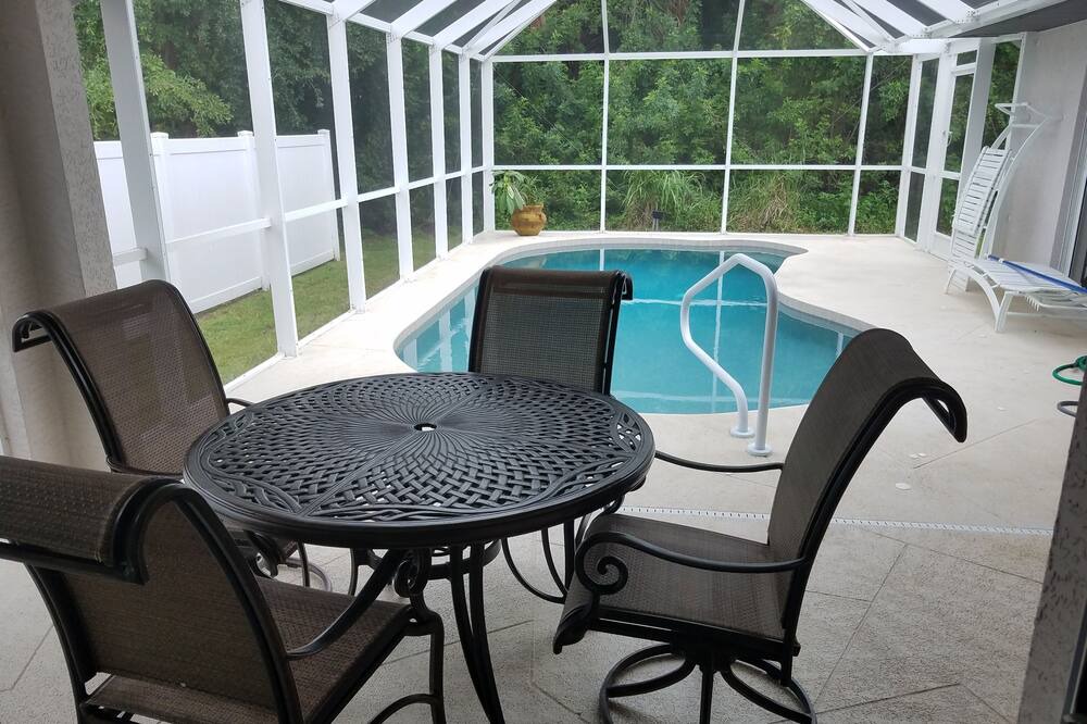 Photo of Patio Balcony in Rotonda Lakes