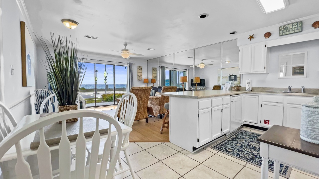 Photo of Kitchen in Laguna Beach