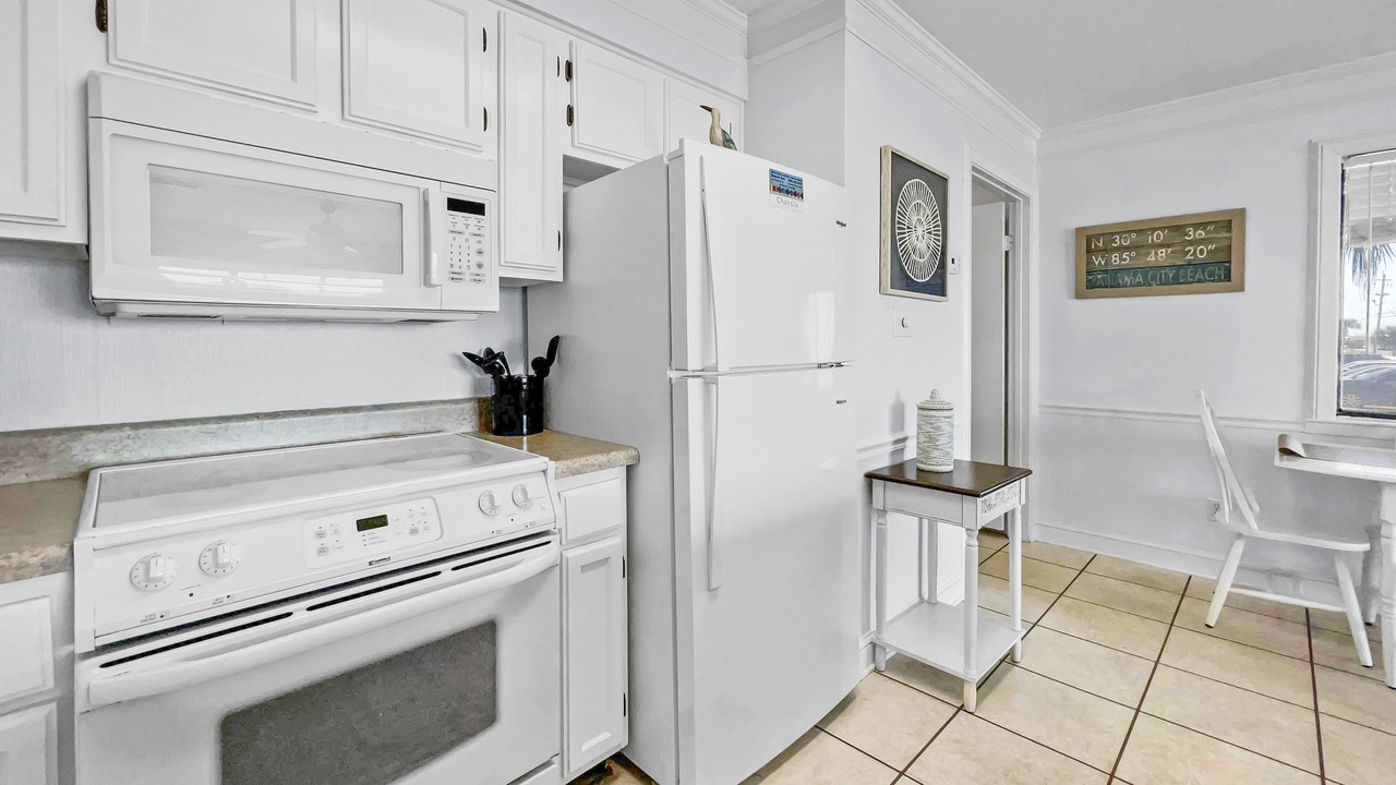 Photo of Kitchen in Laguna Beach