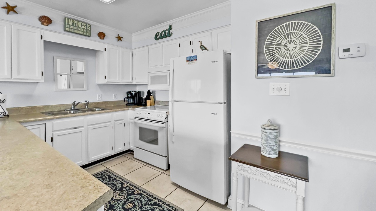 Photo of Kitchen in Laguna Beach