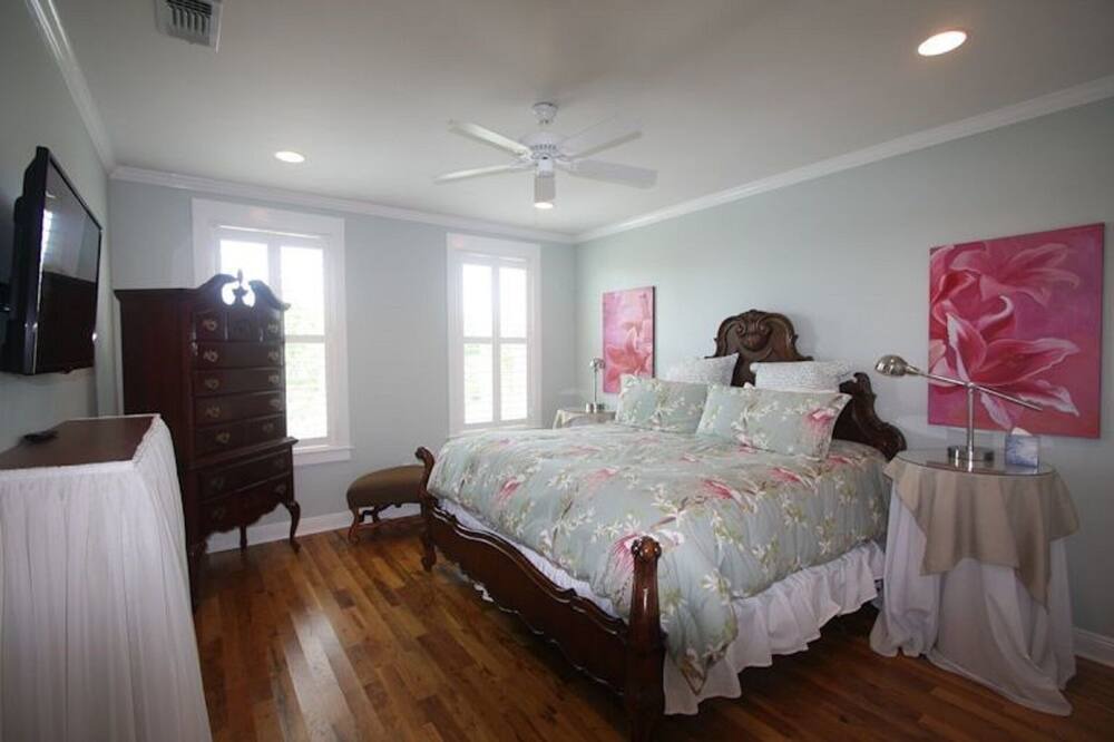 Photo of Bedroom in Old Town