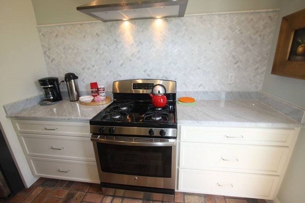 Photo of Kitchen in Old Town