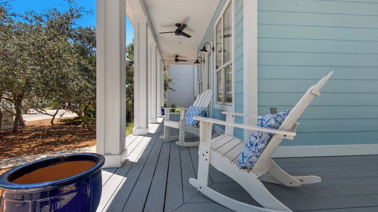 Photo of Patio Balcony in Village of Sugar Beach