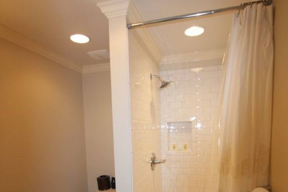 Photo of Bathroom in Old Town