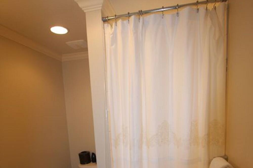 Photo of Bathroom in Old Town