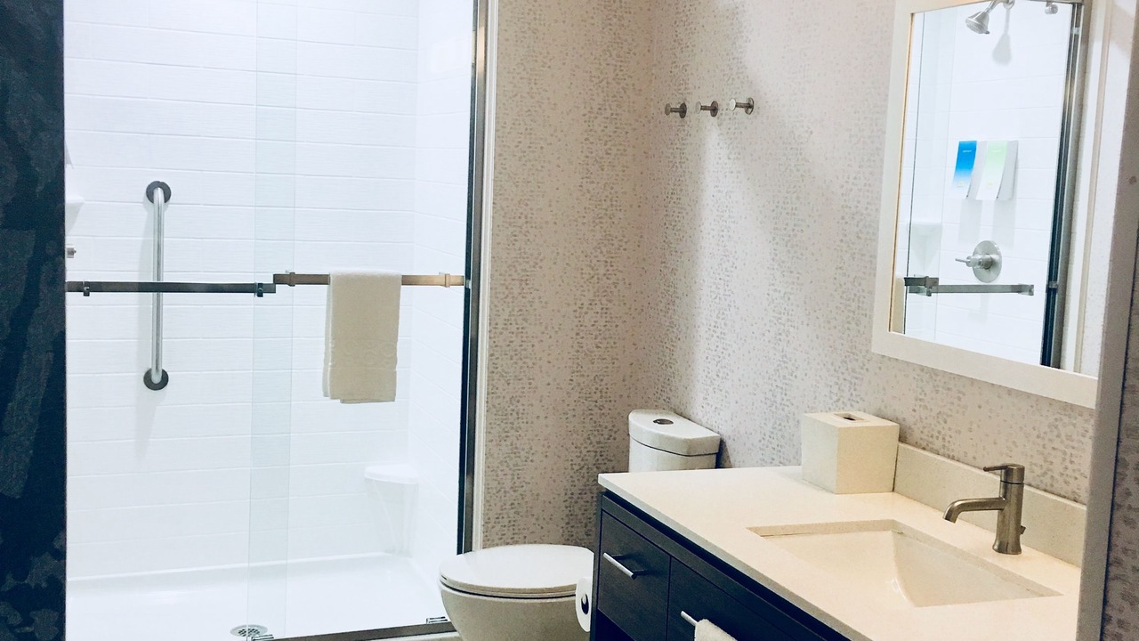 Photo of Bathroom in Lake Charles