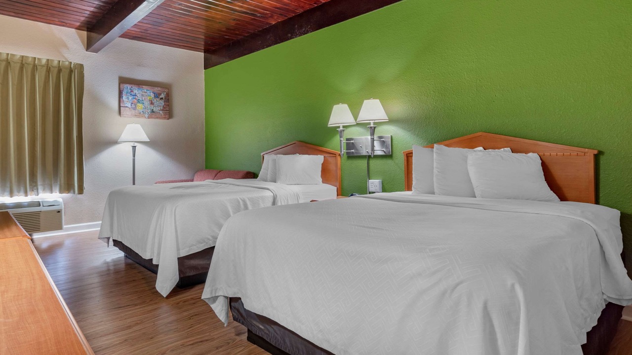 Photo of Bedroom in Tallahassee