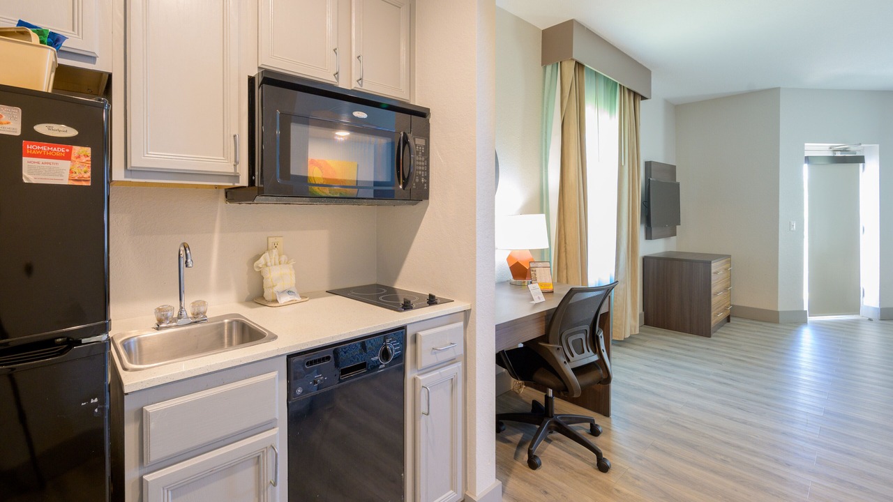 Photo of Kitchen in Upper Grand Lagoon