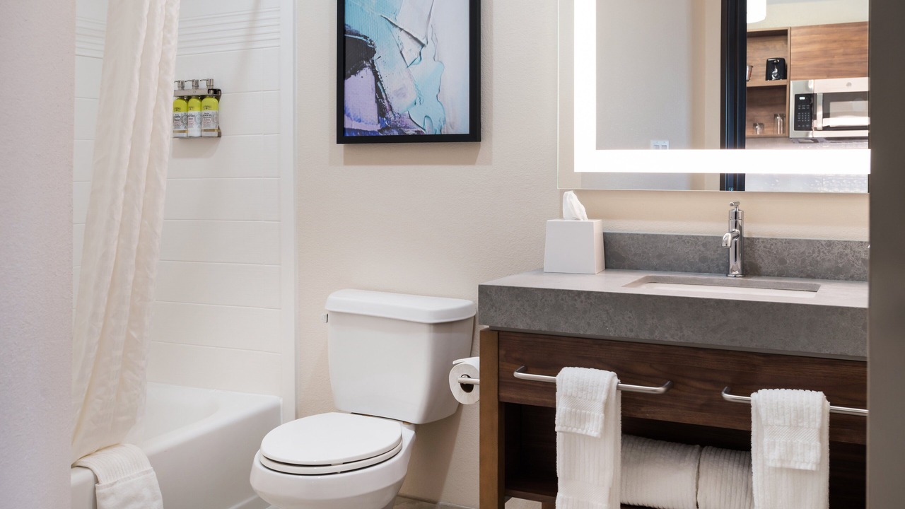 Photo of Bathroom in Sulphur