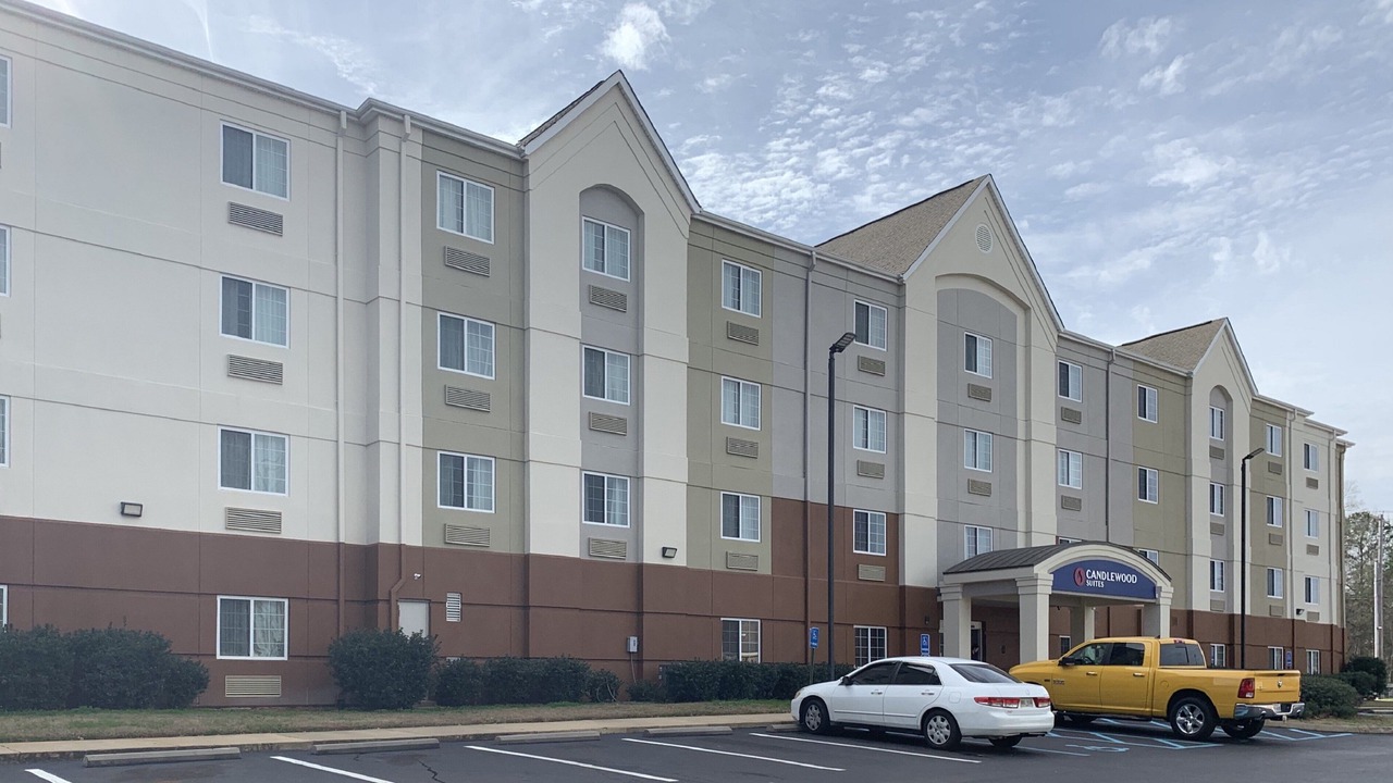 Photo of Outdoor in Pearl