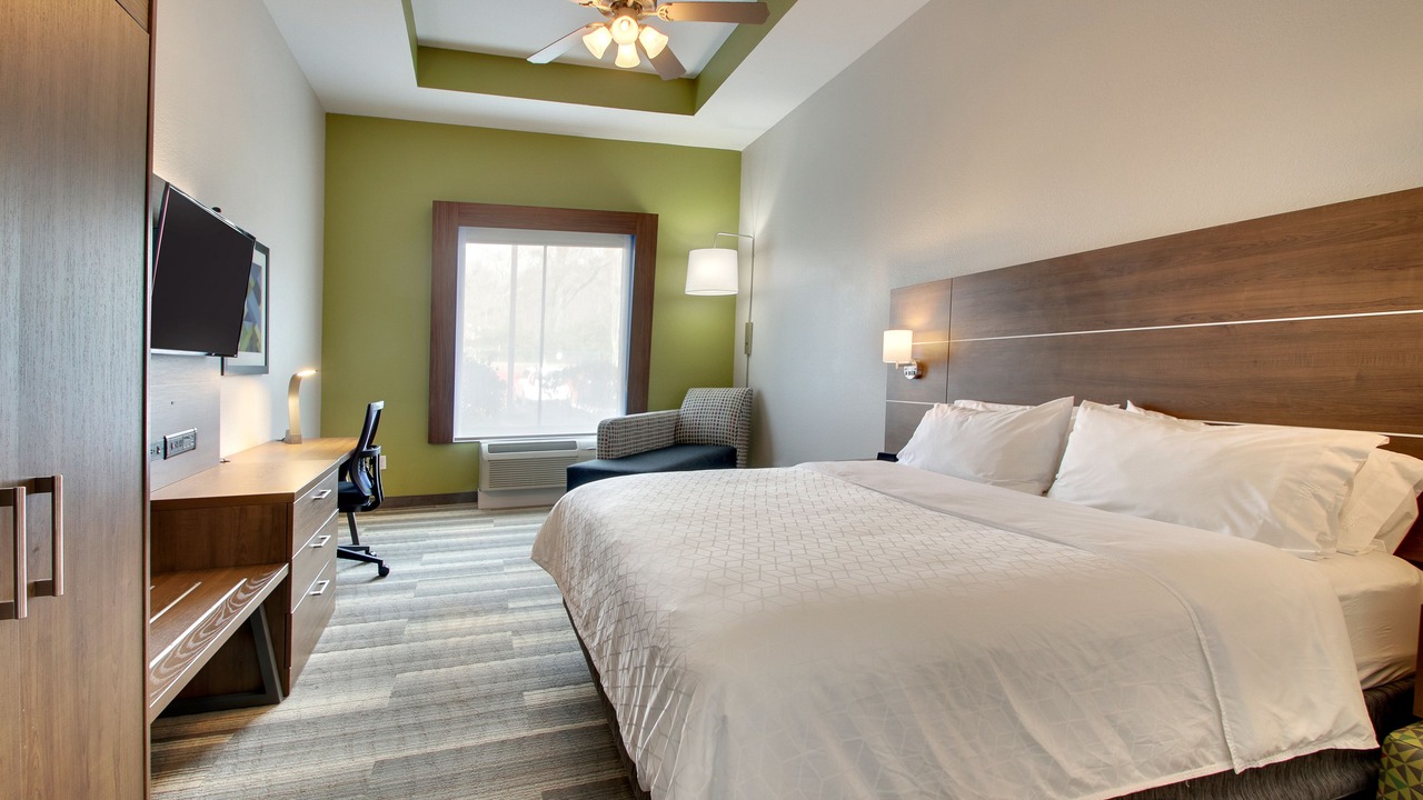 Photo of Bedroom in Laurel