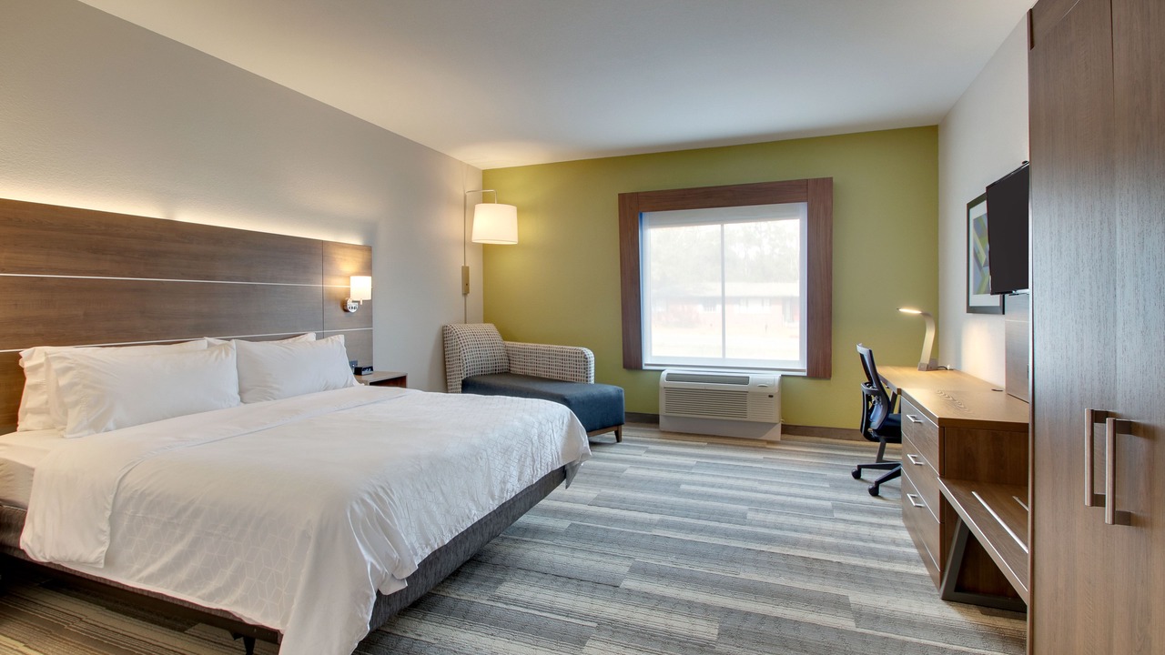 Photo of Bedroom in Laurel