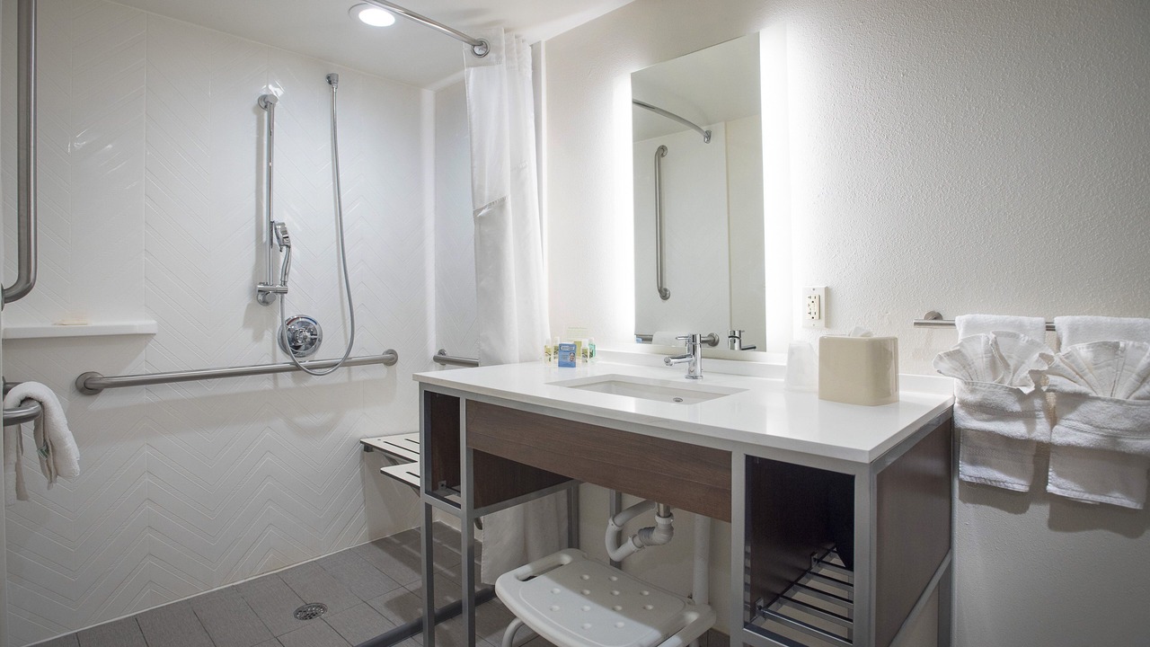 Photo of Bathroom in Ferry Pass