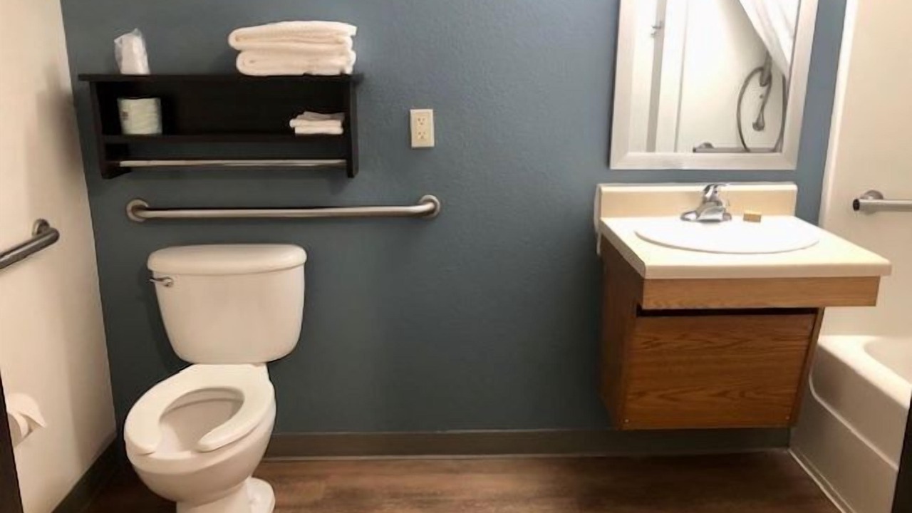 Photo of Bathroom in Callaway