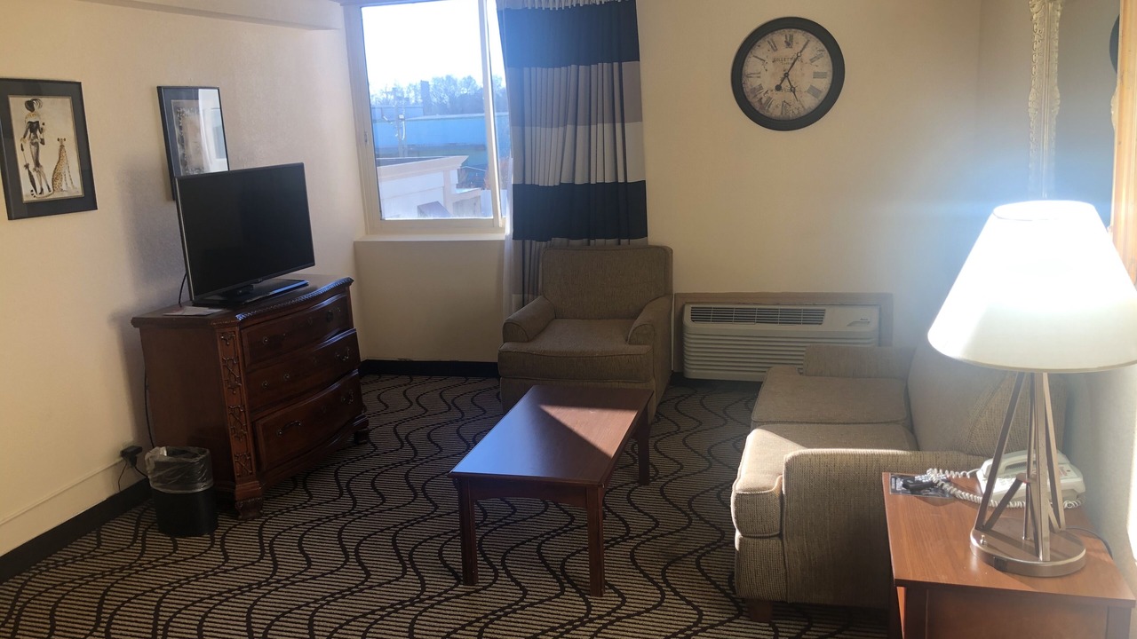 Photo of Bedroom in Crestline Heights