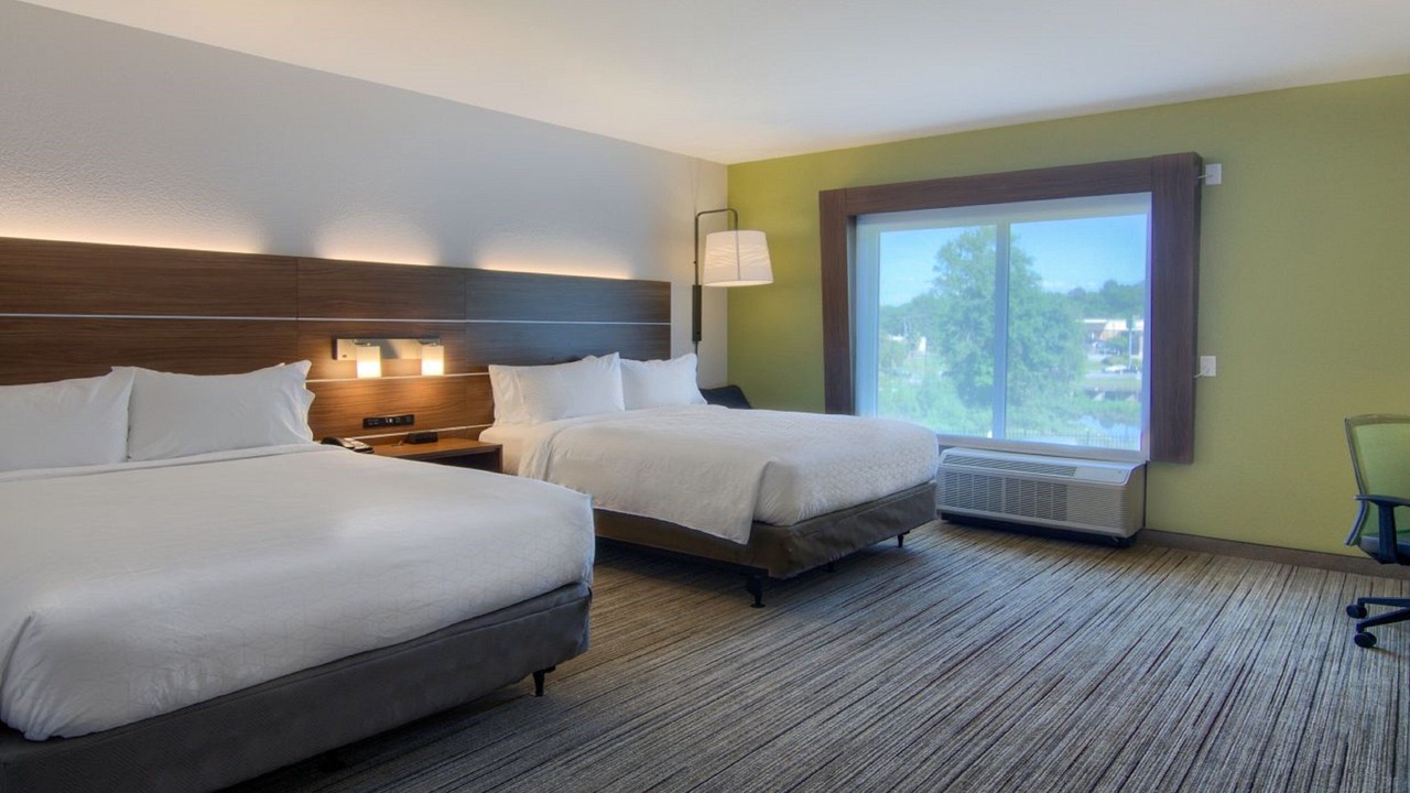 Photo of Bedroom in Quincy
