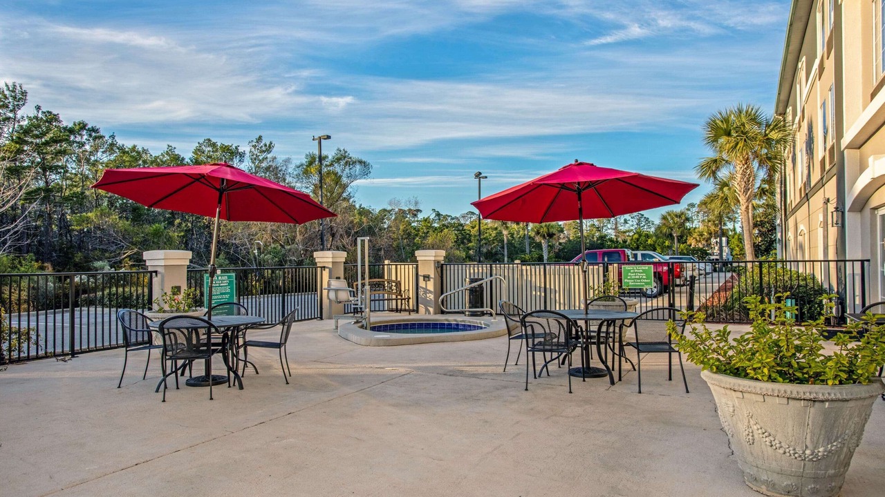 Photo of Outdoor in Upper Grand Lagoon