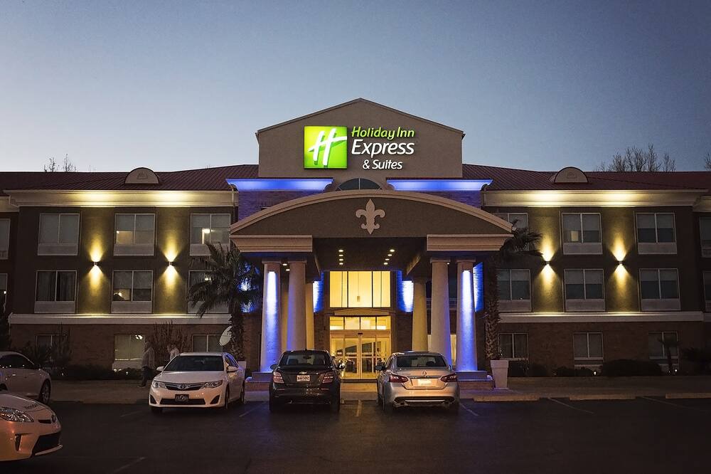Photo of Outdoor in Alexandria