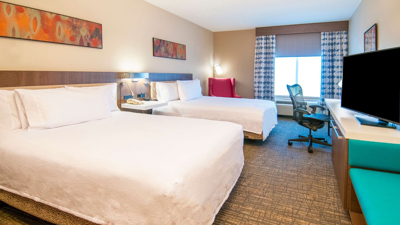Photo of Bedroom in Pearl