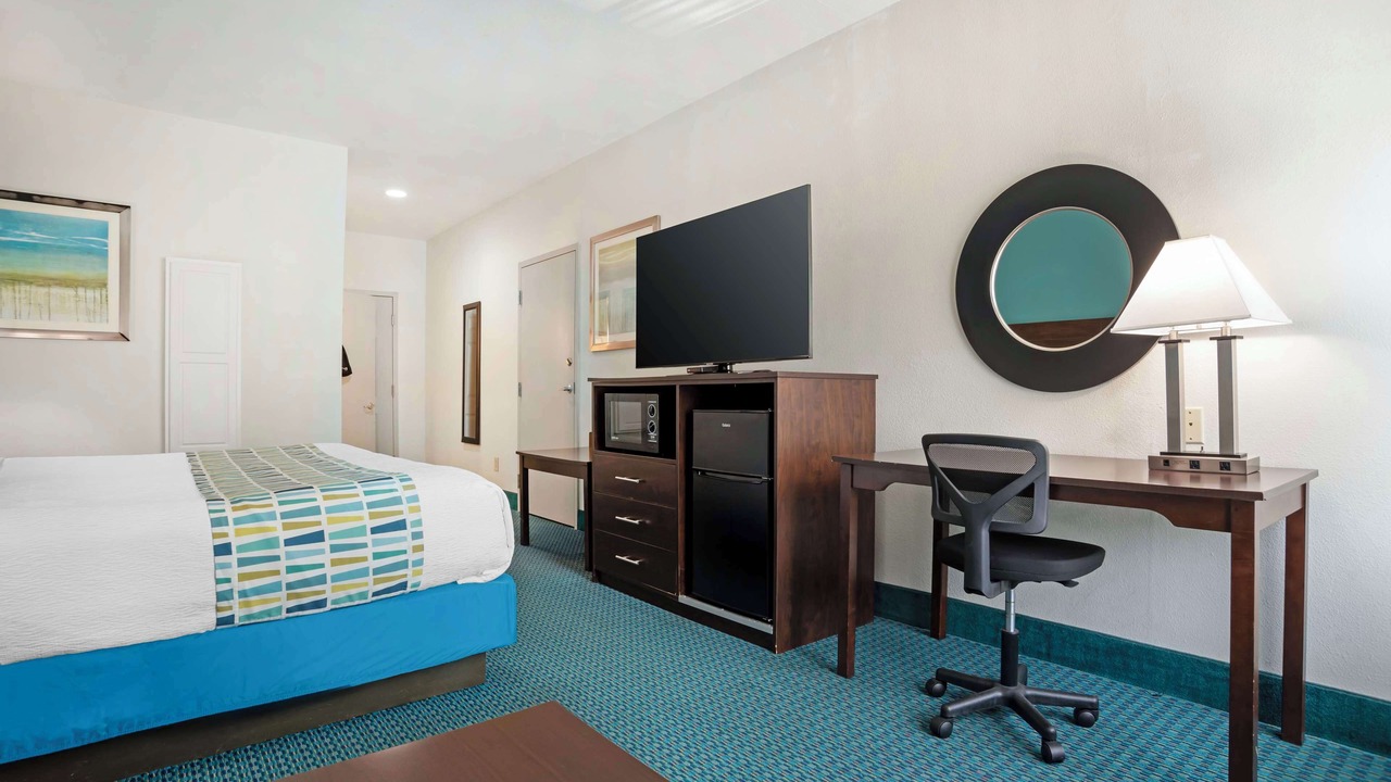 Photo of Bedroom in Pine Forest