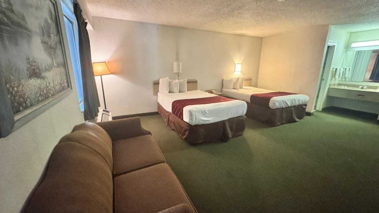 Photo of Bedroom in West Helena