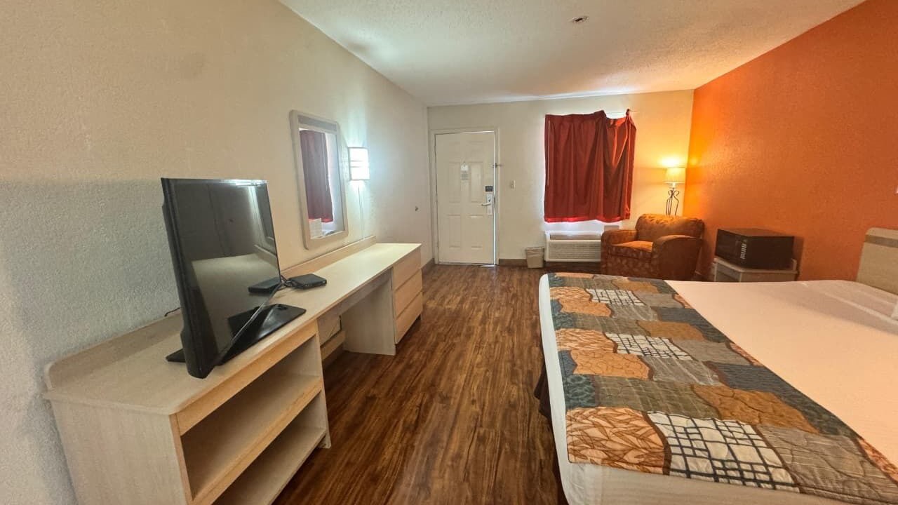 Photo of Bedroom in West Helena