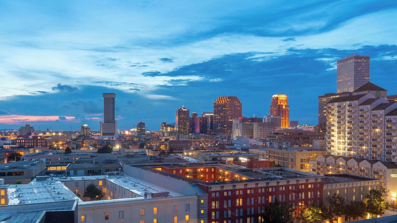 Photo of Buildings in Arts/Warehouse District