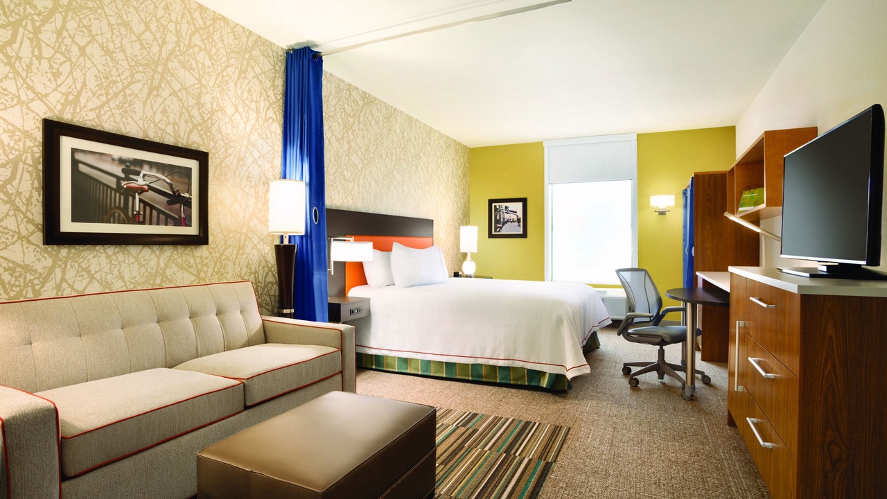 Photo of Livingroom in Five Points South
