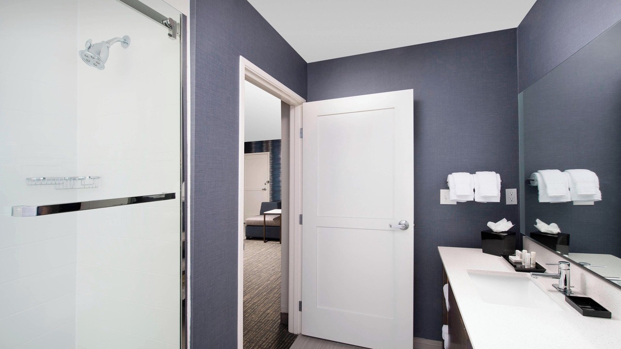 Photo of Bathroom in Elmwood