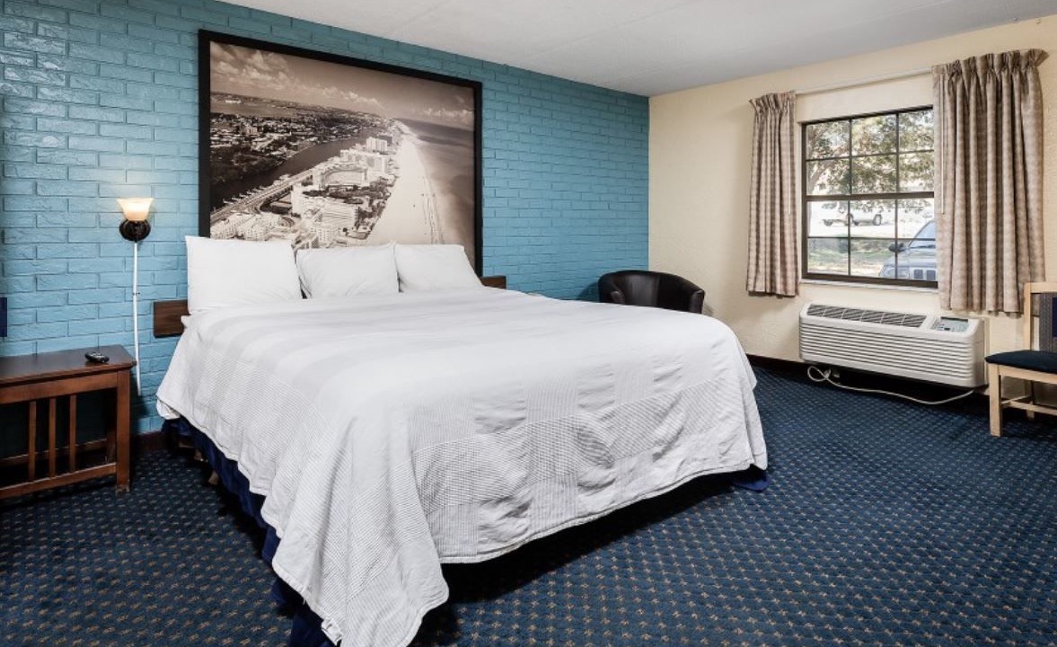 Photo of Bedroom in Tallahassee